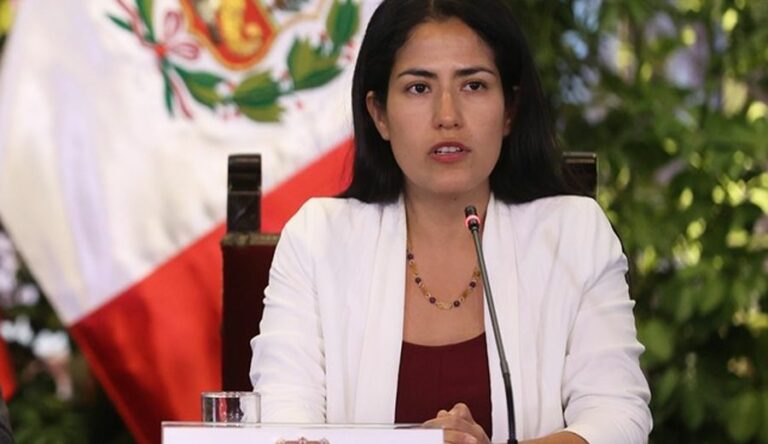 Ministra Lazarte anuncia la inspección de puentes de su competencia a