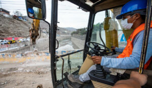 Municipalidad de Lima reanudó labores de reconstrucción de puente Huaycoloro y accesos