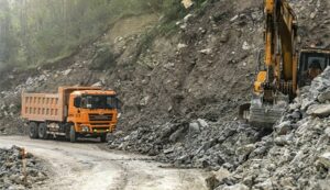 MTC reinició la ejecución del tramo 2 de la carretera Oyón-Ambo