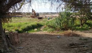 Lambayeque: maquinaria trabaja en el río Reque ante peligro de nuevos desbordes