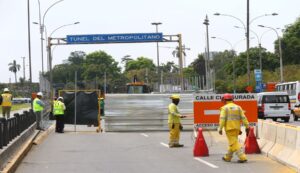 Atención Cerrado acceso subterráneo a la Vía Expresa para conectar Línea 2 con el Metropolitano