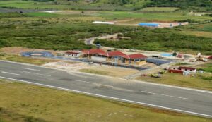Contraloría detecta retrasos y fallas en obras del aeropuerto de Jaén