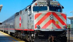 Gobierno respalda proyecto del Tren Lima Chosica y destaca coordinación con López Aliaga