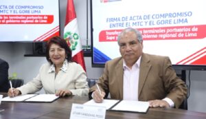 MTC firma acta de compromiso para la transferencia de los puertos de Supe y Huacho al Gobierno Regional de Lima
