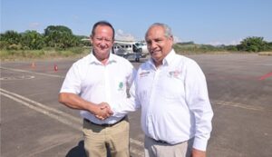 Ministro Sandoval propone declarar en emergencia la carretera Puerto Ocopa- Atalaya