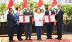 Contrato suscrito Longitudinal de la Sierra Tramo 4 dinamizará economías de Junín, Huancavelica, Ayacucho, Apurímac e Ica