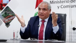 Ministro César Sandoval saluda decisión del Congreso de rechazar pedido de interpelación en su contra