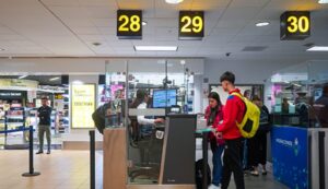 Aenza y las millonarias pérdidas de subsidiaria por controversia con LAP el impacto