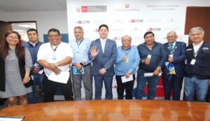 MTC aborda problemática de transporte de carga y logística