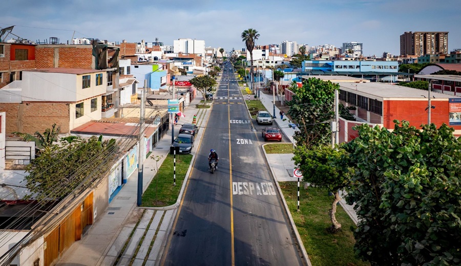 San Miguel más de 180,000 vecinos se benefician con renovada avenida Libertad