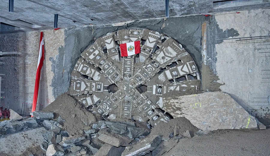 Callao tuneladora Micaela llegó a estación El Olivar del Ramal de la Línea 4