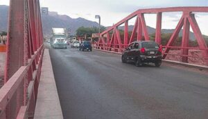 Se autoriza nuevamente el tránsito de cargas especiales por el puente Nasca