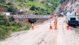 MTC Instalación del puente modular Llahuish alcanzó el 85% de avance en Santiago de Chuco