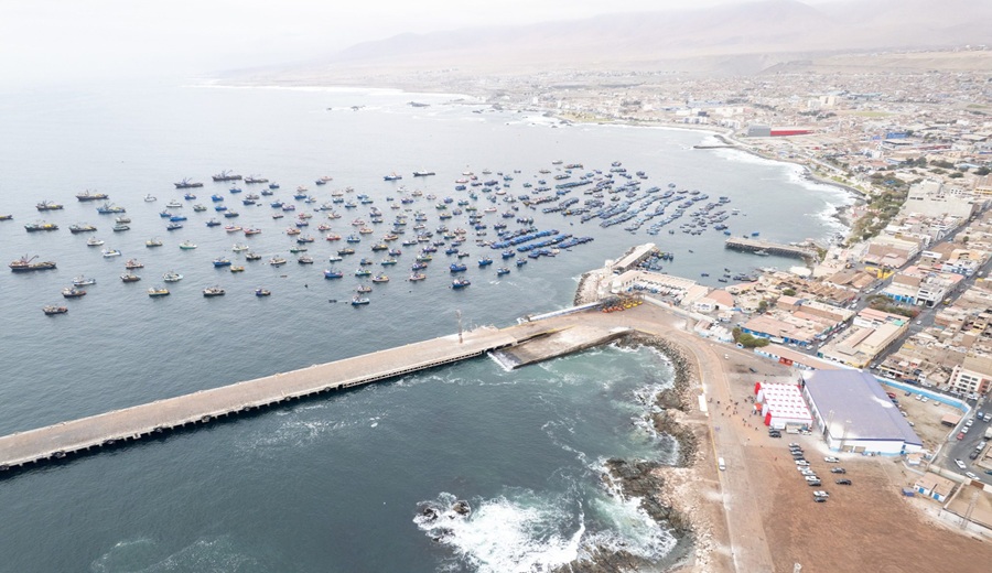 MTC Impulsa convenio para el espigón rompeolas de Ilo y avances en autopista Ilo - Moquegua