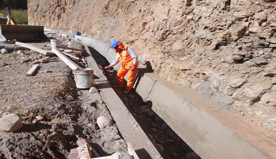 MTC ejecuta acciones inmediatas ante emergencia vial en Áncash para garantizar la transitabilidad en la ruta PE-12A