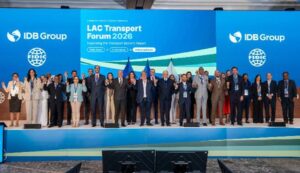 Perú presenta importante cartera de proyectos de transporte y fortalece alianzas globales para atraer inversión privada