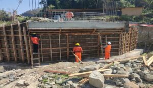 MTC instala puente modular en Pasco para recuperar la conectividad vial hacia Pozuzo