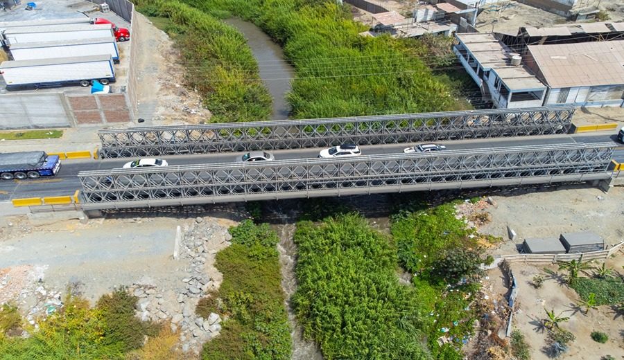 Puente modular provisional ubicado en el kilómetro 443+660 de la Panamericana Norte, distrito de Coishco, región Áncash.