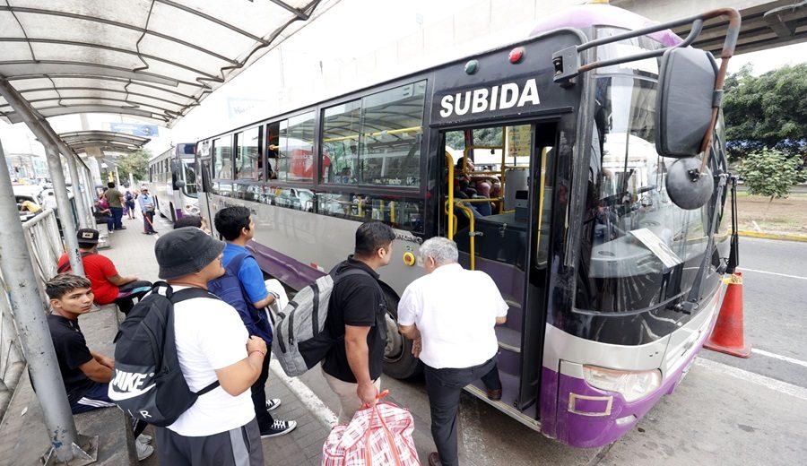 Luz Ámbar destaca que ha llegado el momento de implementar el sistema integrado de transporte en Lima