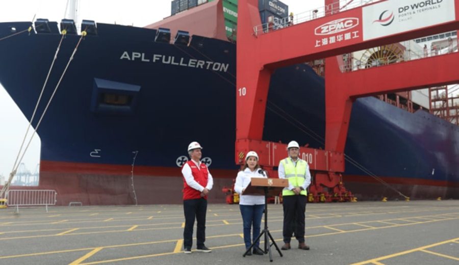 MTC El buque de carga más grande en la historia del Perú llegó al Callao