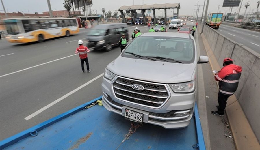 MTC: Sutran intervino a más de 50 vehículos en la Panamericana Sur