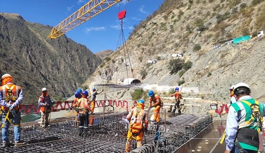 MTC: ejecución de la construcción del puente Kutuctay en Apurímac alcanza casi el 40% de avance