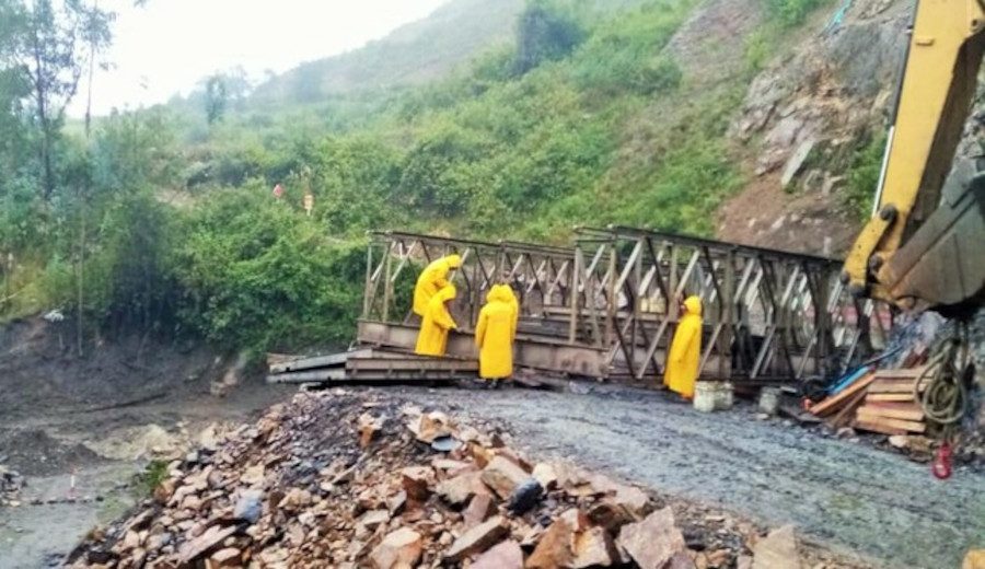 MTC instala puente modular en el distrito Huandoval en Áncash