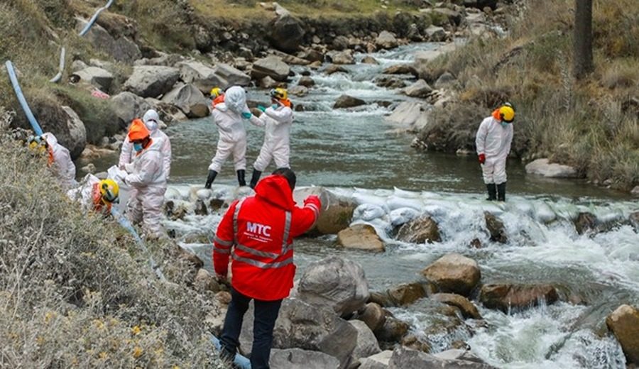 MTC supervisa la instalación de 12 diques para retener los residuos del material contaminante en el río Chillón