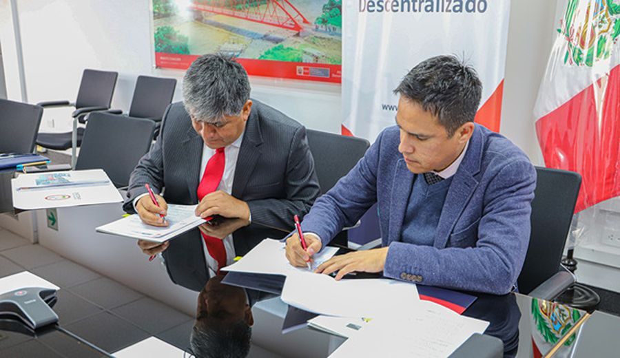 MTC suscribió convenio para la instalación del puente Kutinachaca en Ayacucho