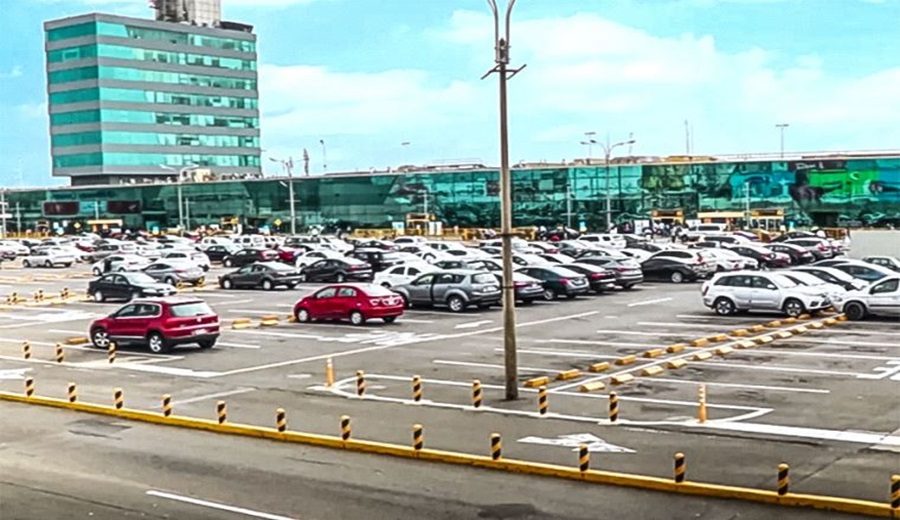 Ositrán propone nueva tarifa para playa de estacionamiento del aeropuerto Jorge Chávez