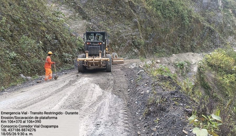Pasco MTC atiende emergencia vial para restablecer transitabilidad en vía Huancabamba – Pozuzo