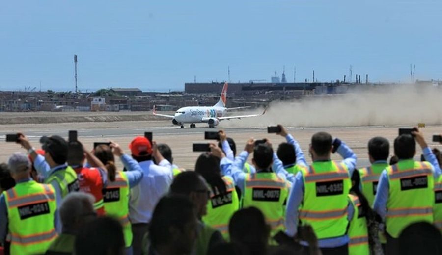 Primeros dos vuelos operados desde la nueva torre de control y segunda pista de aterrizaje del Jorge Chávez se realizan con éxito