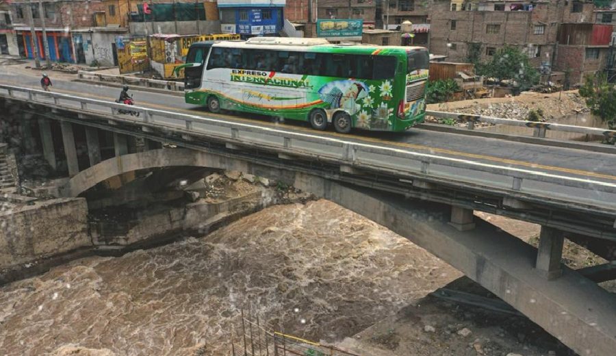 Puentes críticos en Perú Infraestructura en riesgo de colapso