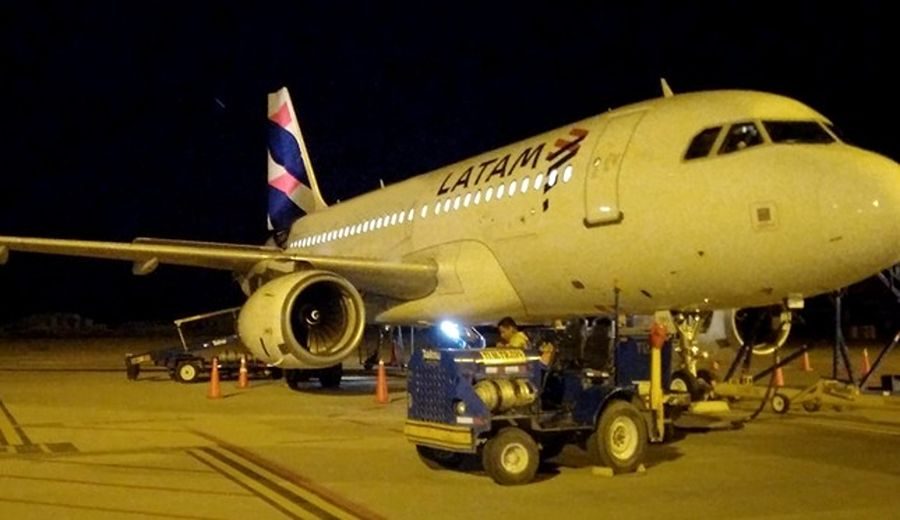 Se activan vuelos nocturnos en el aeropuerto de Chiclayo tras el mejoramiento de la pista de aterrizaje