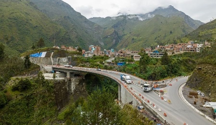 Vía Evitamiento Ollachea en Puno registra avance de 98%